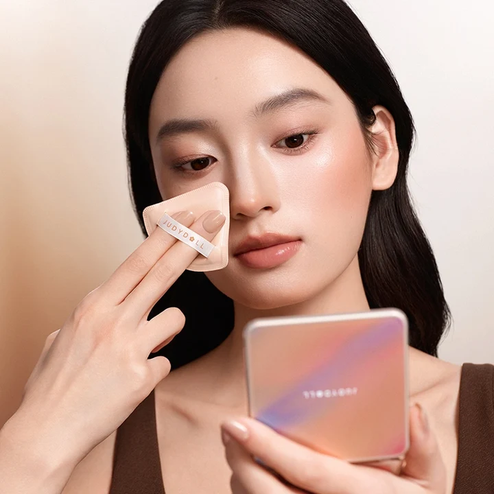 2 IN 1 Highlighter Contour Palette